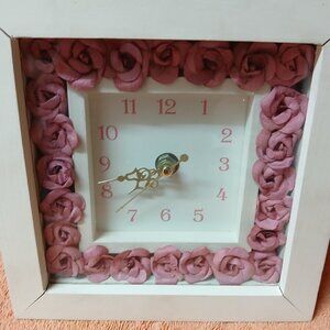 AVON - ROSE CLOCK -NWOT FOUND GRANDMA'S AVON TREASURES